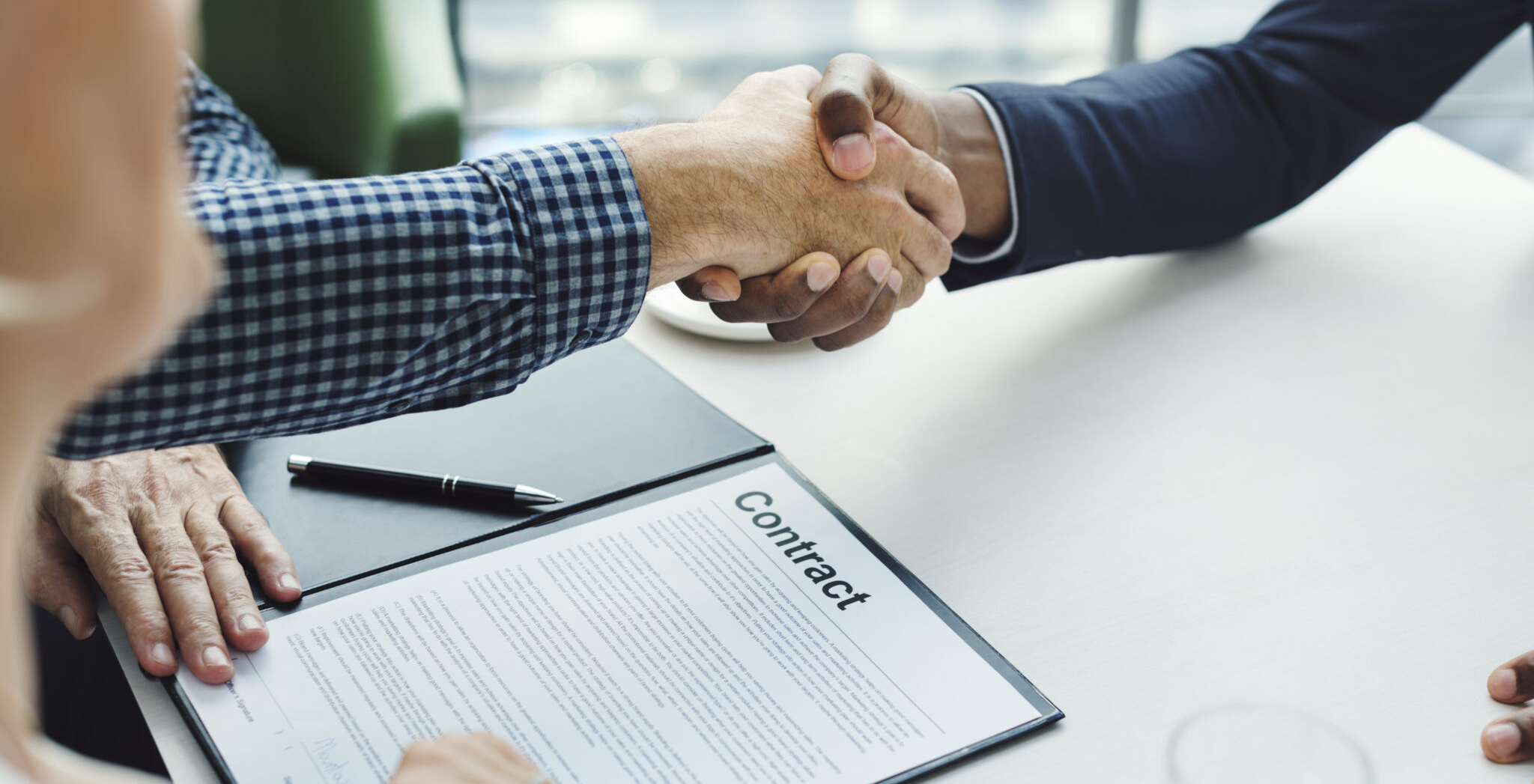 The Ultimate Guide to the Best Contract Management Platforms in 2025