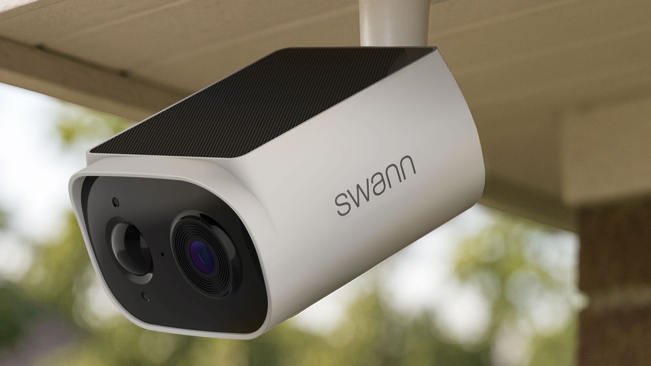 Swann’s new subscription-free home security camera stays charged with just 45 minutes of sunlight per day