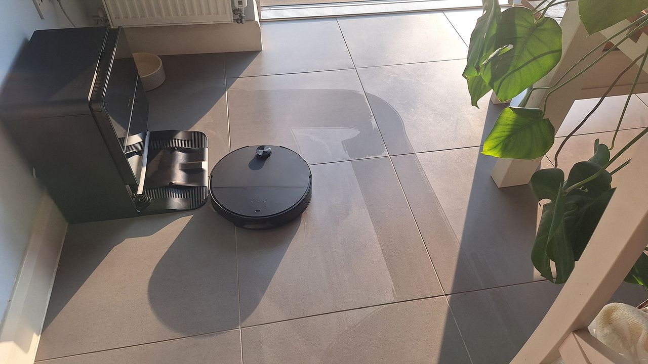 Can a robot vacuum effectively mop your floors, too? I've tested all kinds of hybrid robovacs, and here's what I've found 1 cpMiVD4MSE2dHTVqwHaM8 1280 80 y2GjwP
